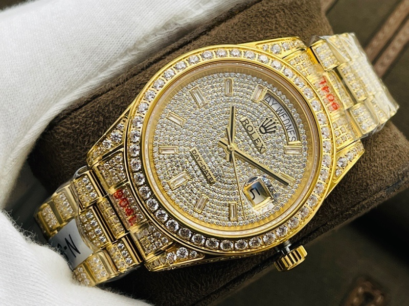 Watch0294