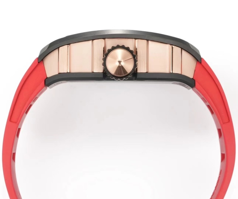 Watch0697