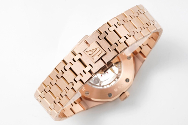 Watch0070