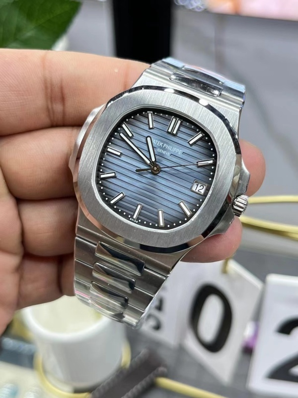 Watch0804