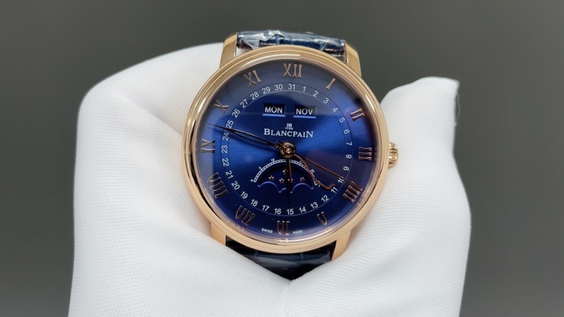 Watch0591
