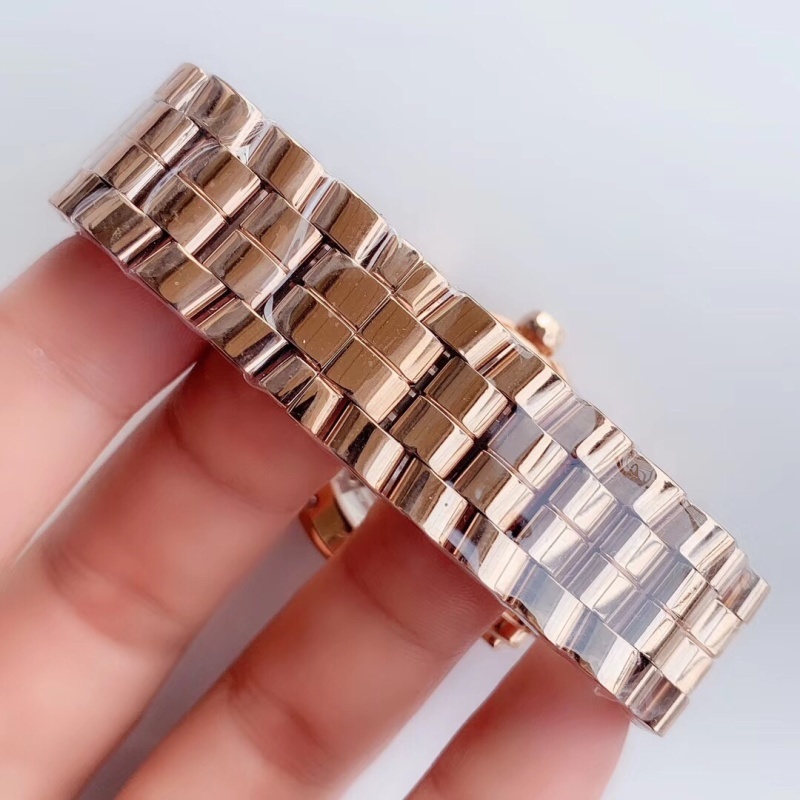 Watch0111
