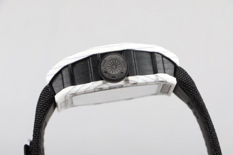 Watch0033