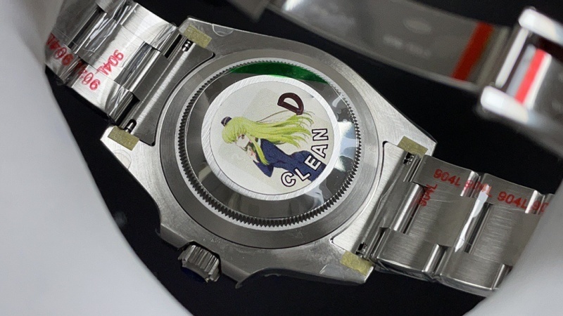 Watch0100