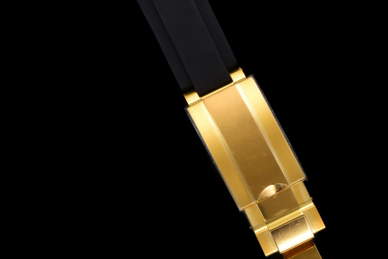 Watch0455