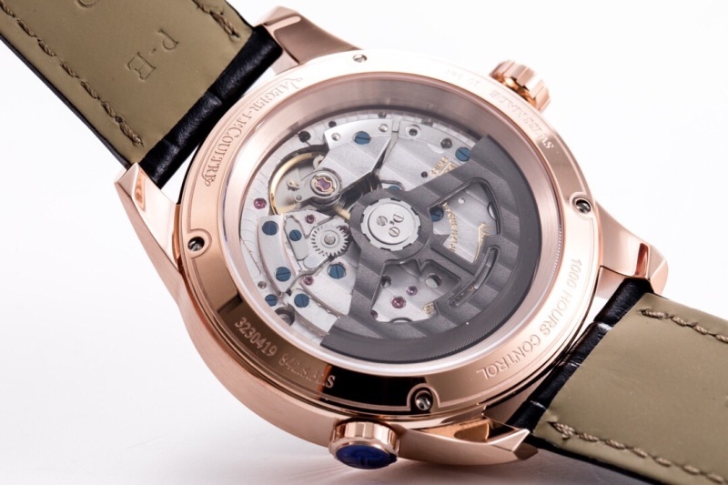 Watch0534