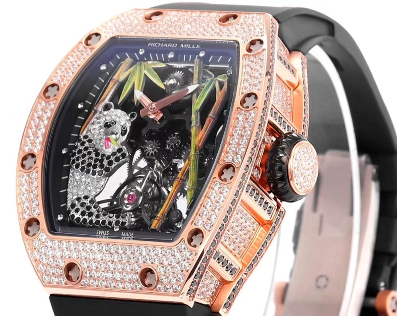 Watch0784