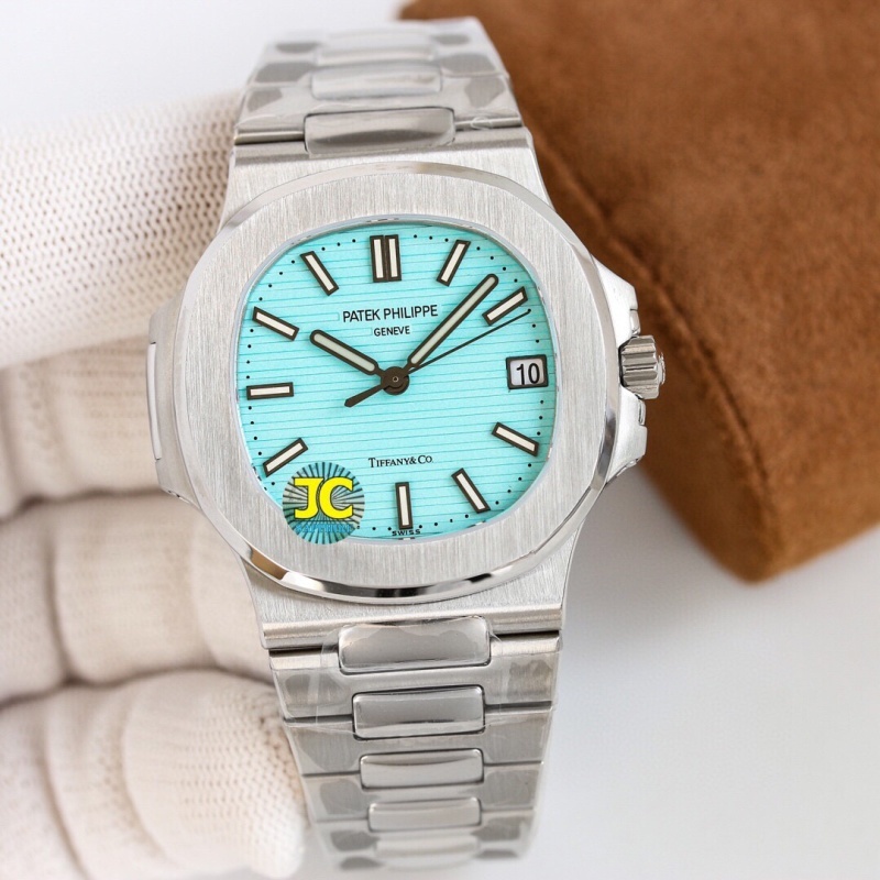 Watch0030