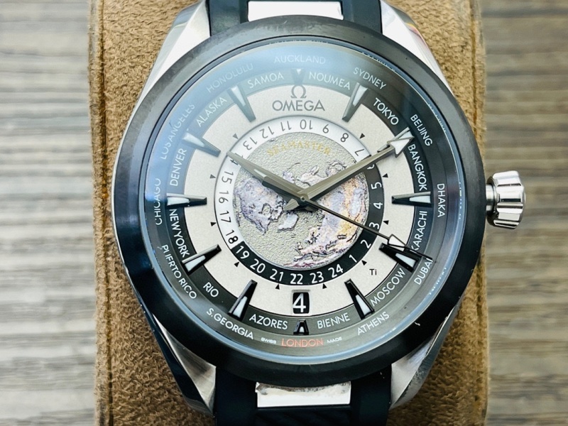 Watch0180