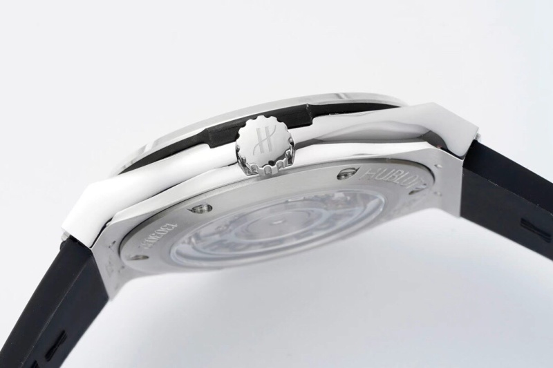 Watch0226