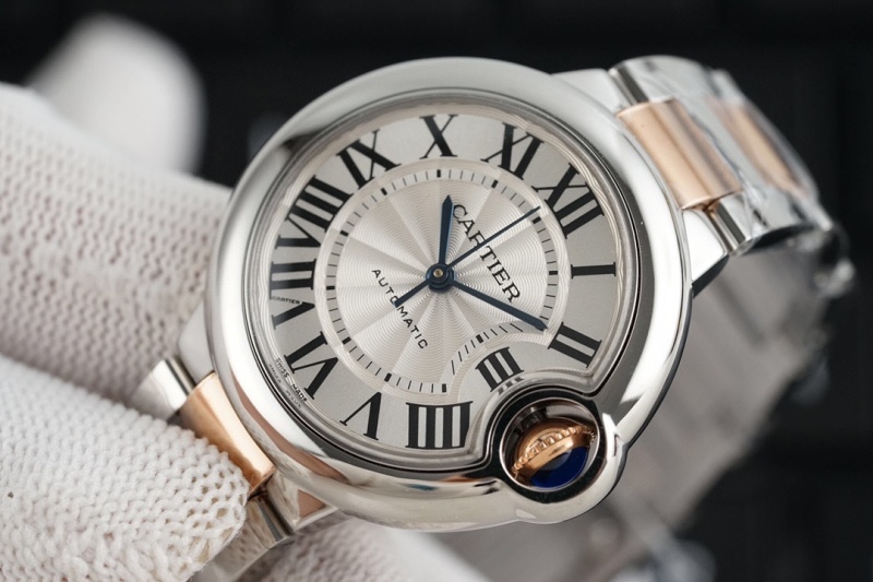 Watch0754