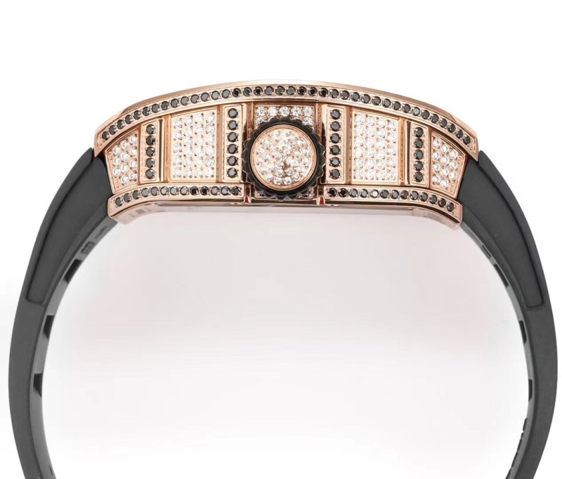 Watch0704