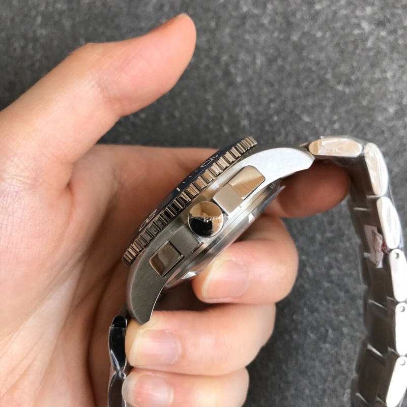 Watch0348