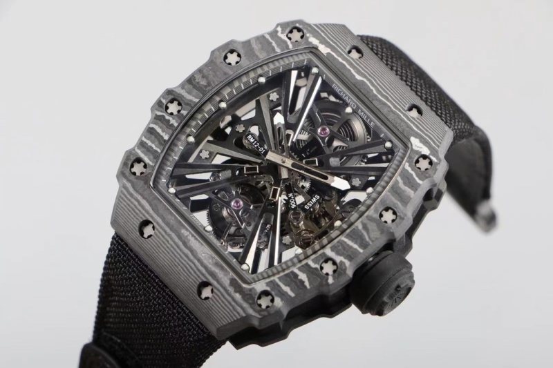 Watch0035