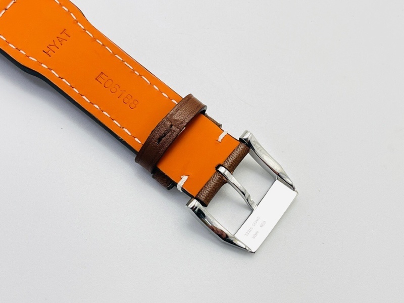 Watch0103
