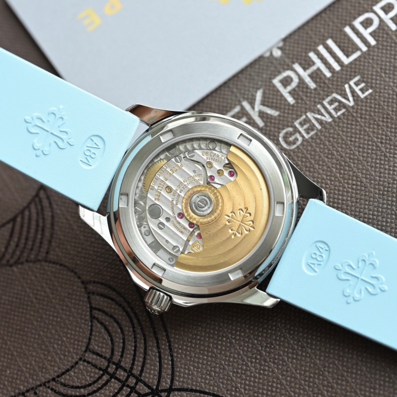 Watch0569