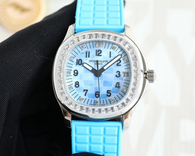Watch0638