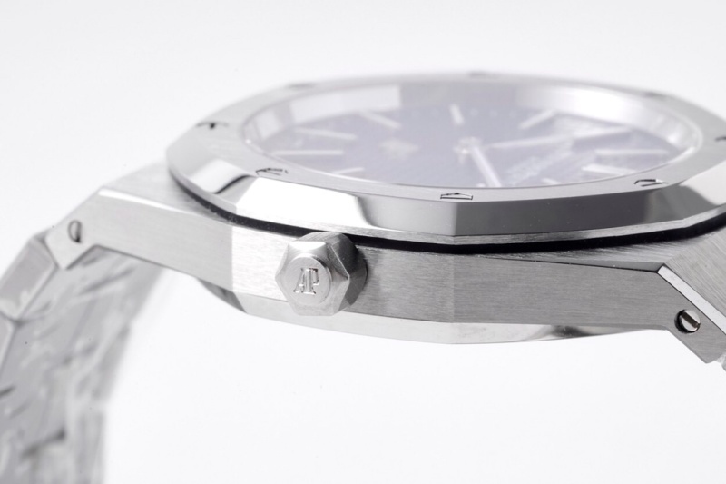 Watch0061