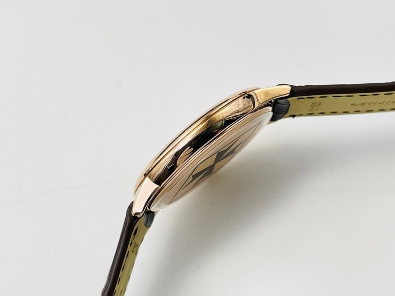 Watch0020