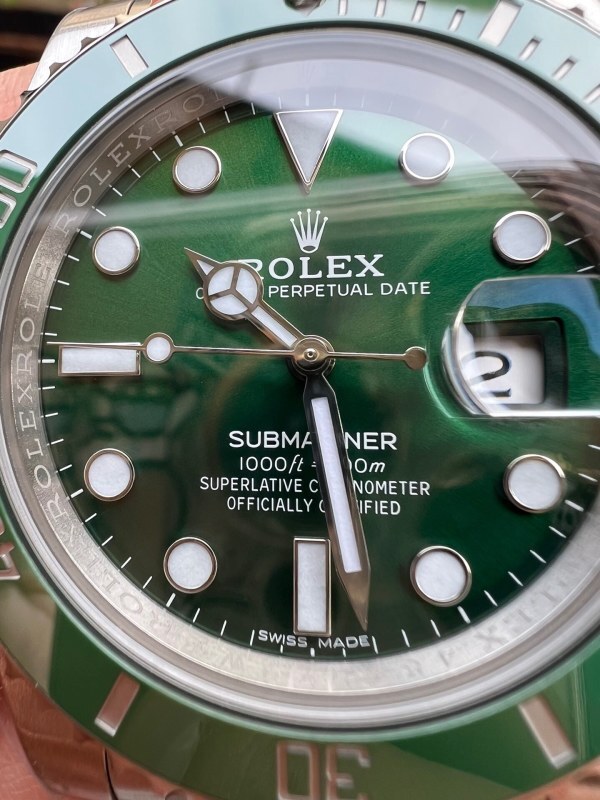Watch0654