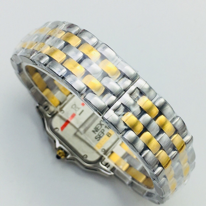 Watch0684