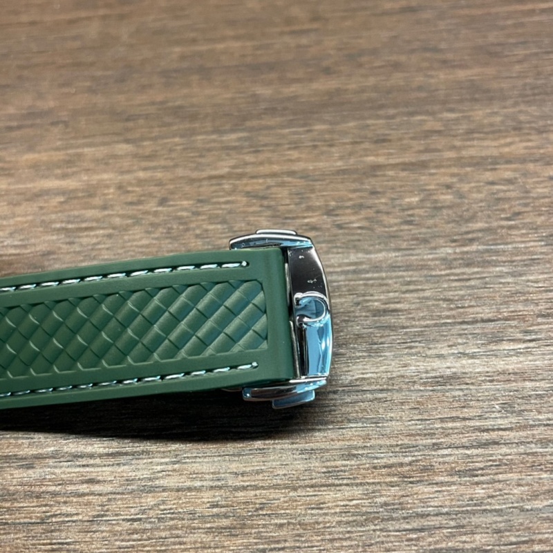 Watch0055