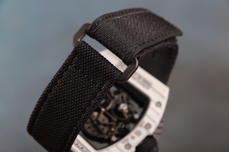 Watch0137