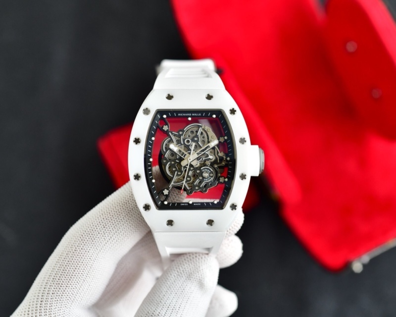 Watch0256