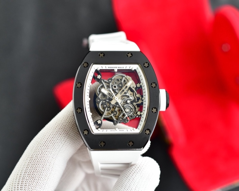 Watch0257