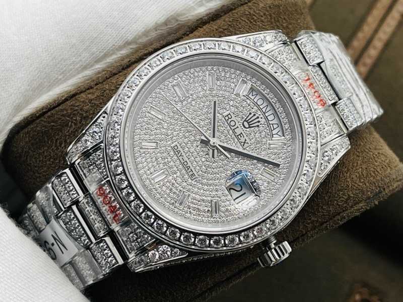 Watch0295