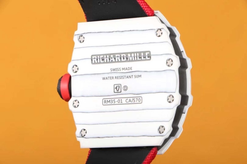 Watch0288