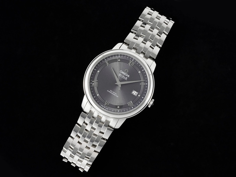 Watch0746