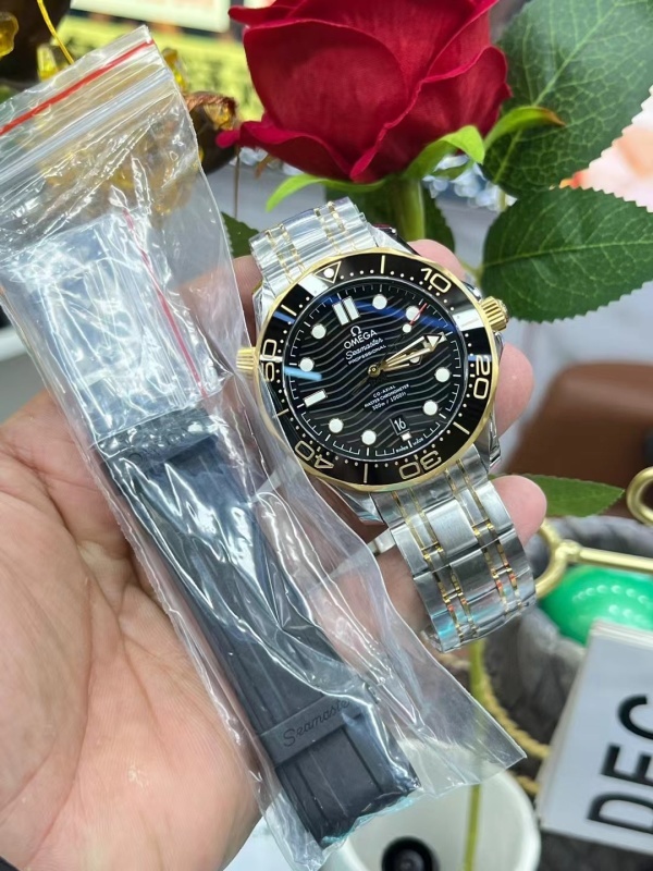 Watch0424
