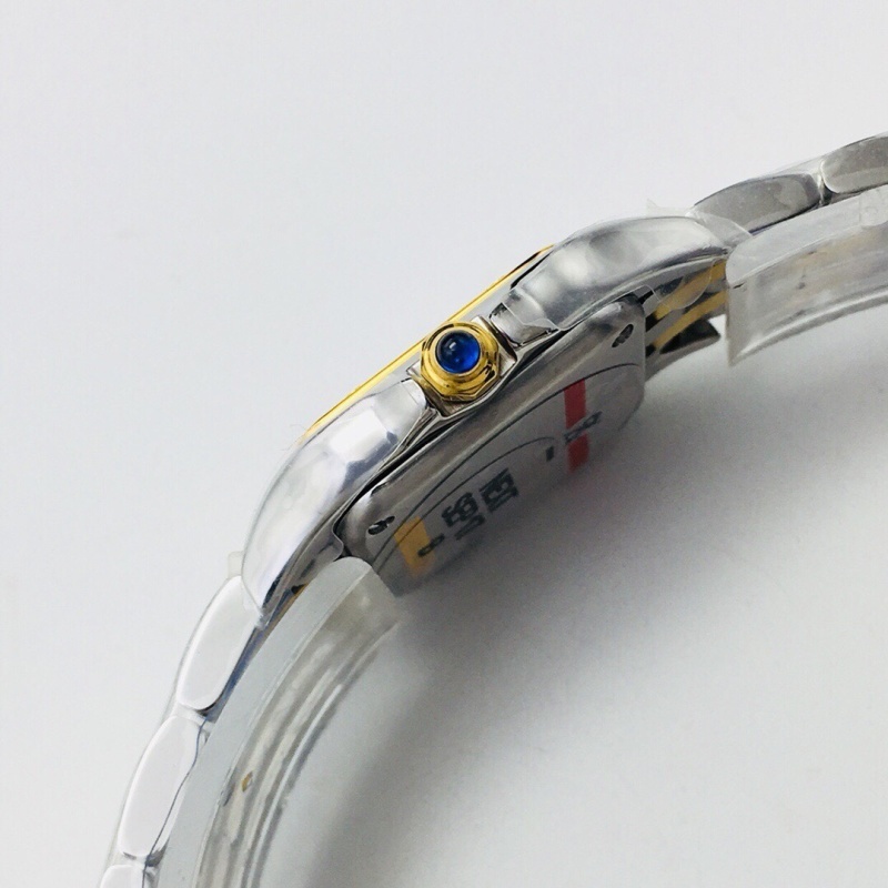 Watch0674