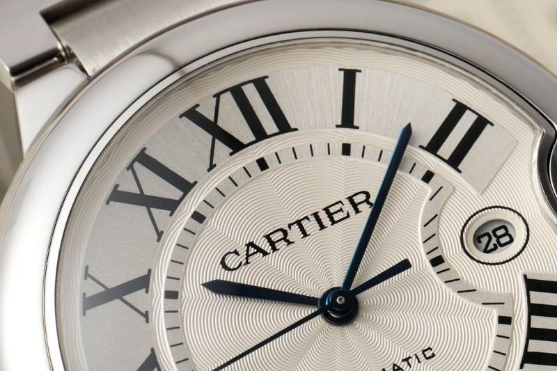 Watch0438