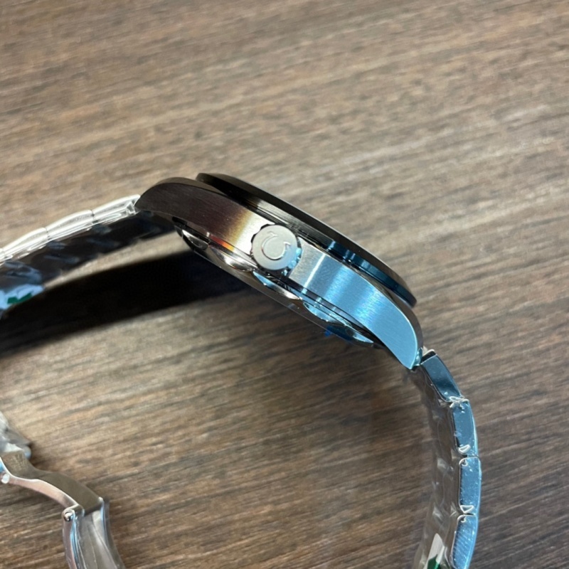 Watch0054
