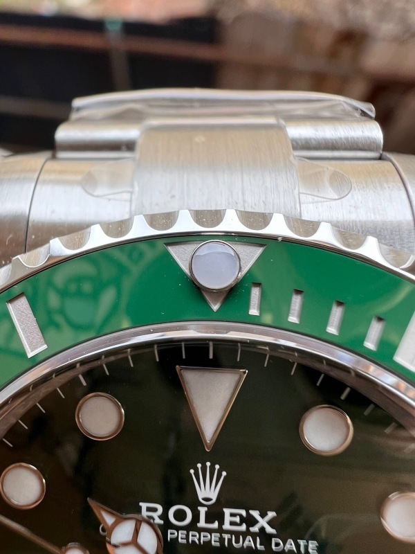 Watch0654