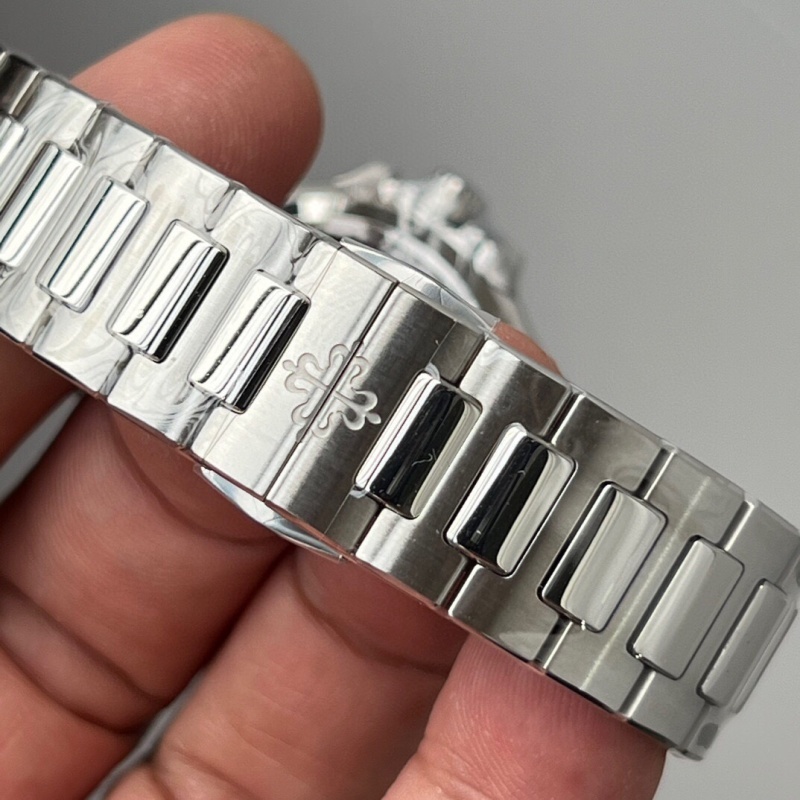 Watch0142
