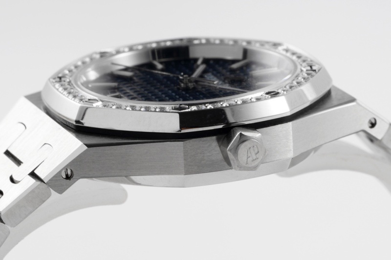 Watch0310