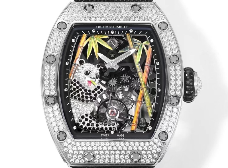 Watch0783