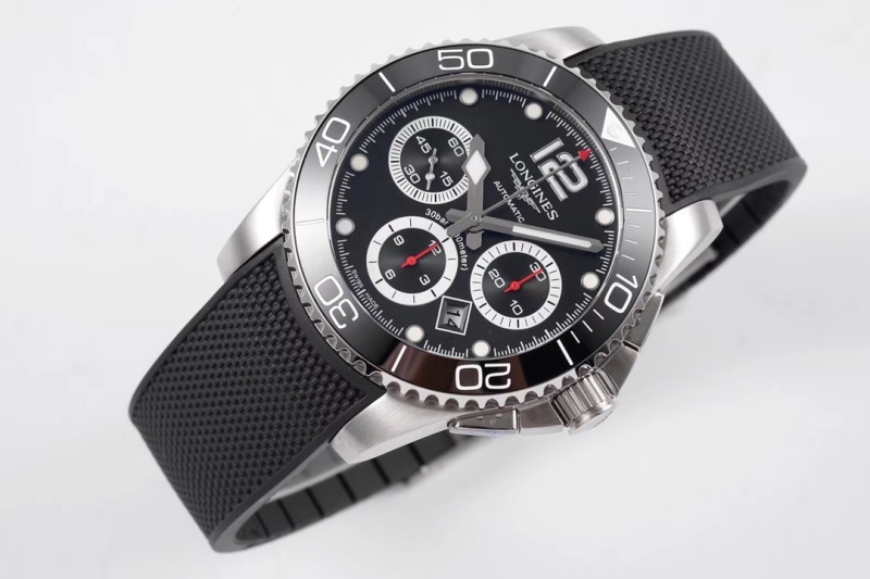 Watch0352