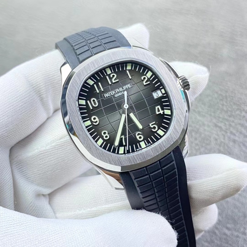 Watch0354