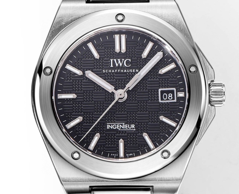 Watch0778