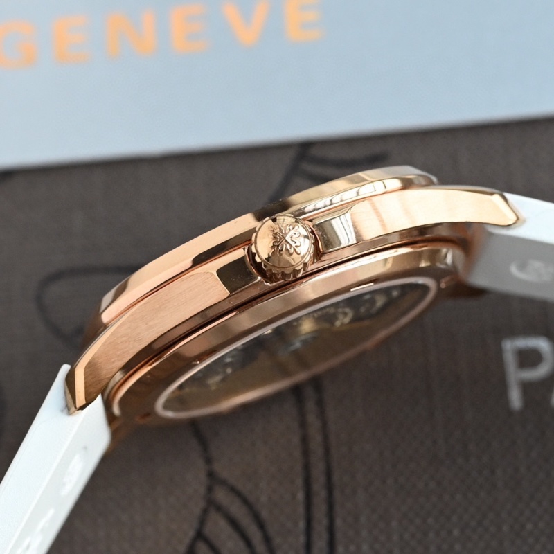 Watch0572