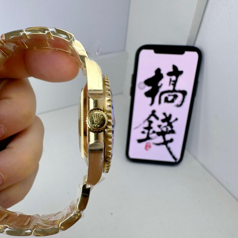 Top watch 0107