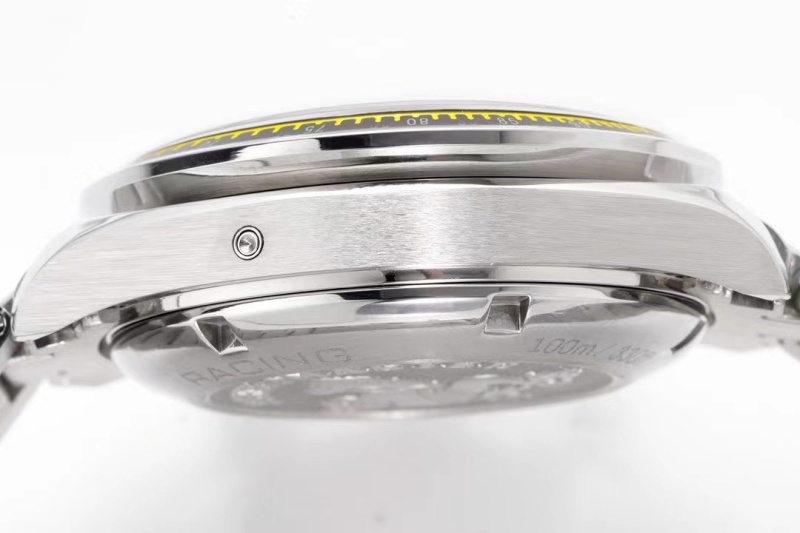 Watch0838