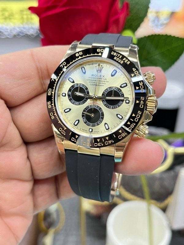 Watch0198