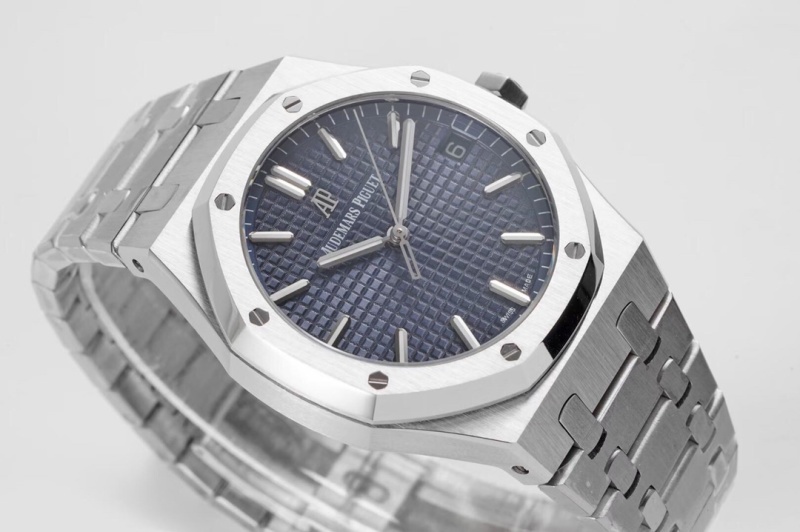 Watch0633