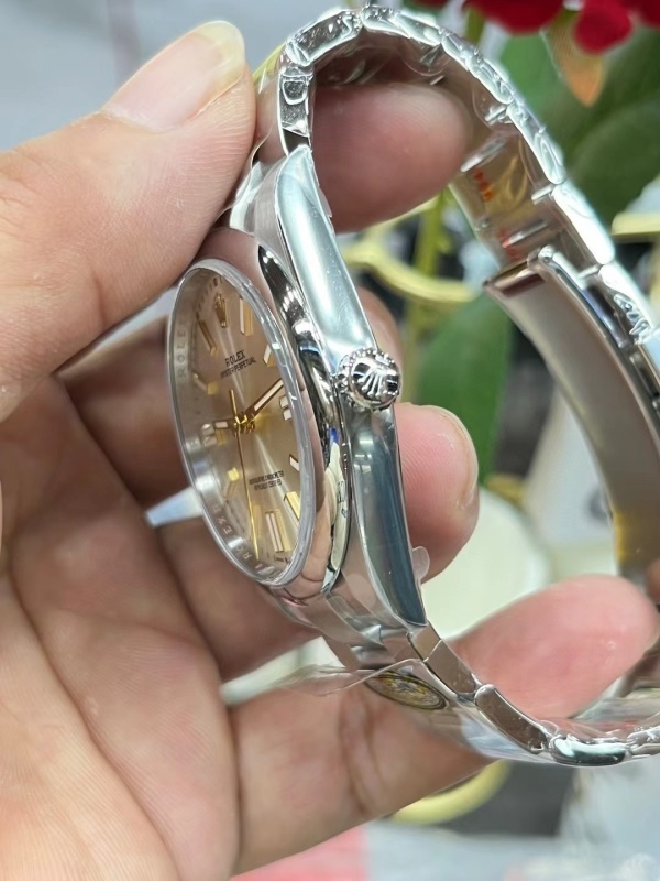 Watch0803