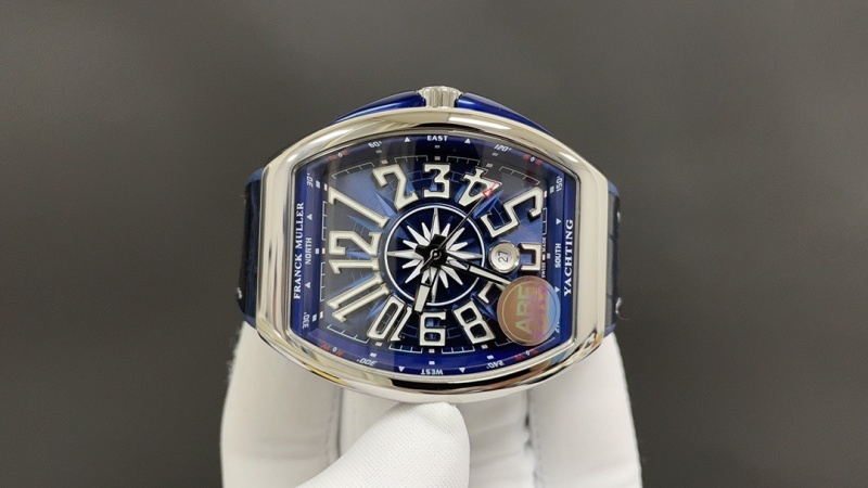 Watch0304